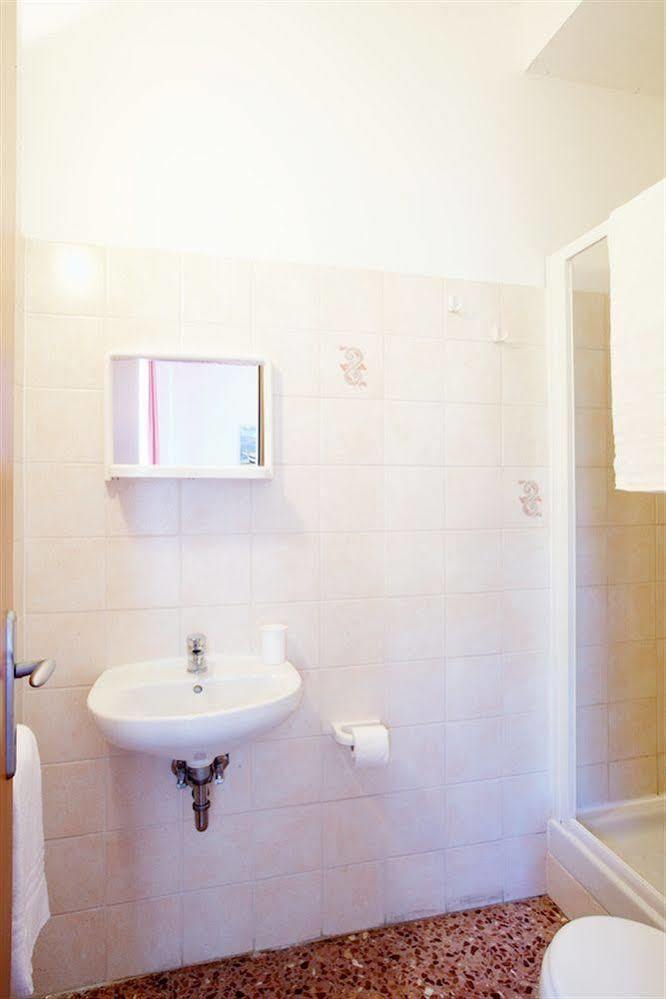 B&B La Perla Blu Levanto Exteriör bild